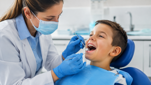 Revisión, limpieza y fluoración infantil por solo 12 €